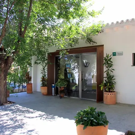 Hostel Inturjoven *